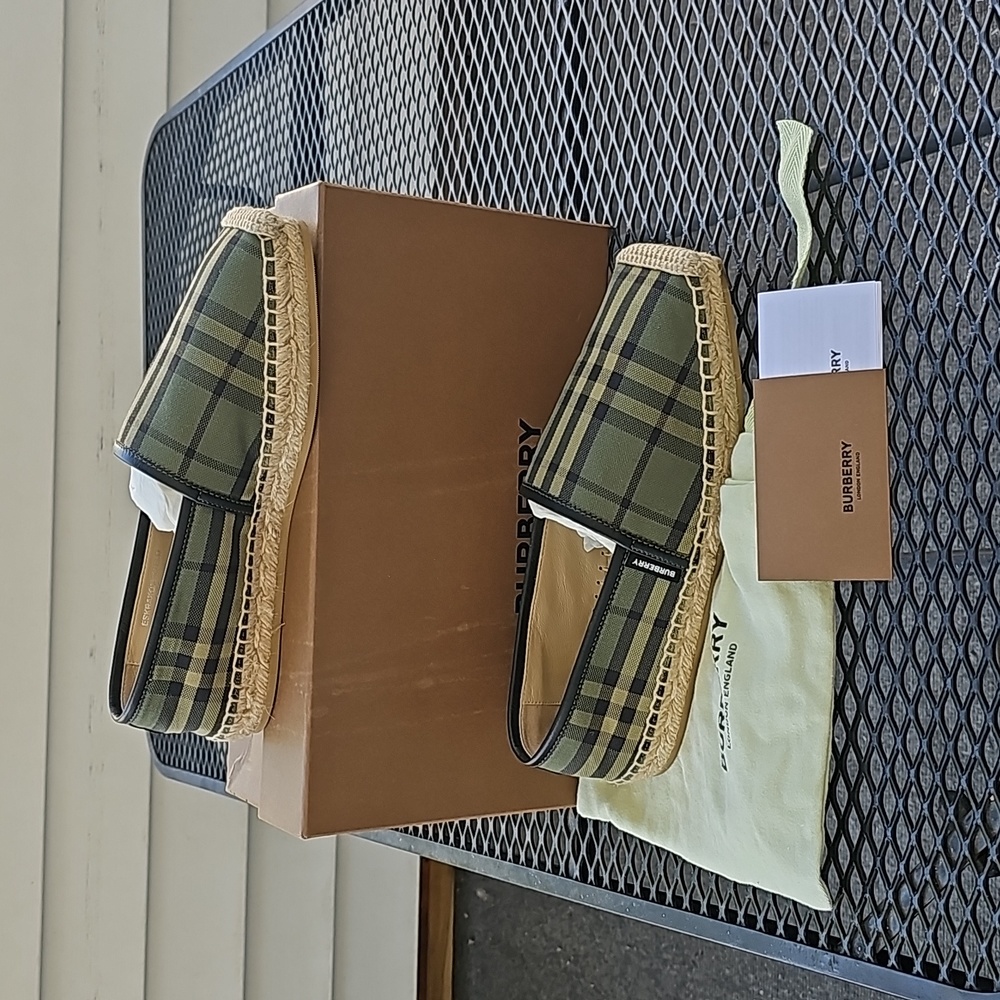 Burberry Espadrilles Military Green Size 7 (37.5)